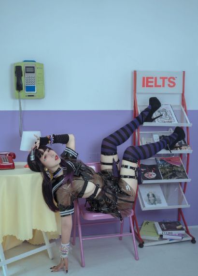 新诱人的女仆2_HD高清完整版播放