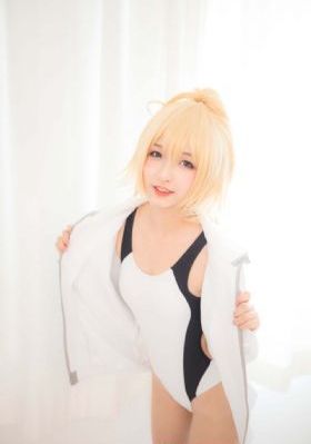 好女孩韩国电影_手机免费播放动漫